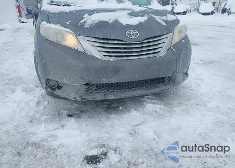 2012 Toyota Sienna Limited 7 Passenger from USA, damaged, VIN 5TDDK3DC5CS033739